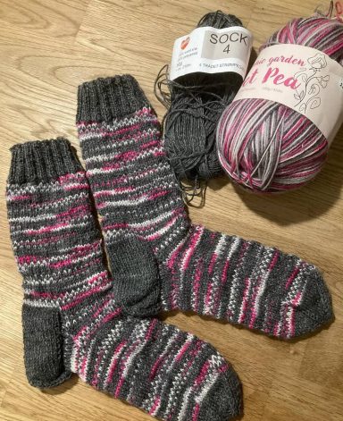 "Mauerblümchen" Gr. 37