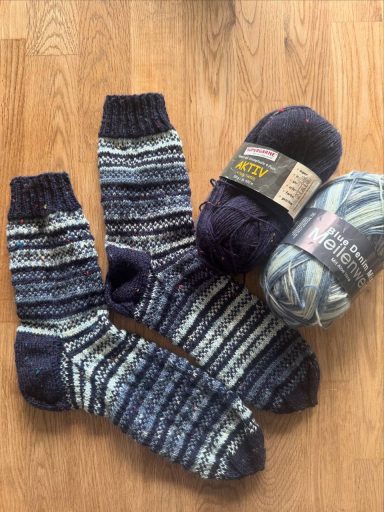 "Dark Blue Denim" Gr. 44